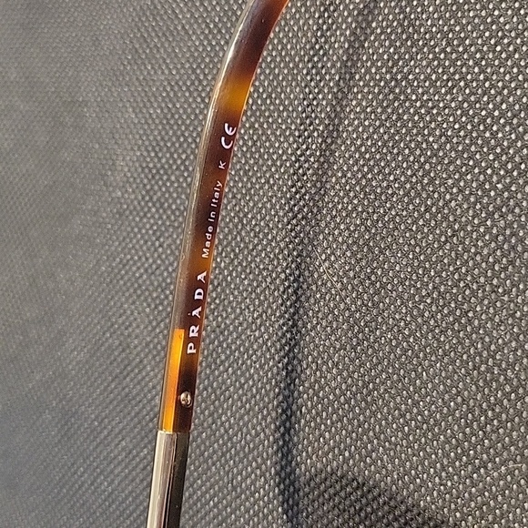 Prada SPR25L Sunglasses - Picture 5 of 6